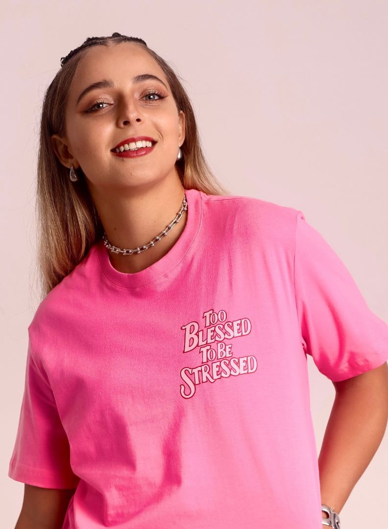 CAMISETA AD TOO BLESSED TO BE STRESSED ROSA