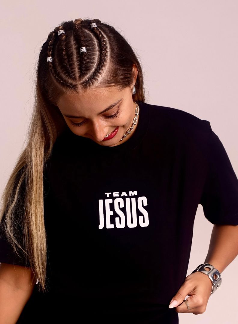 CAMISETA AD TEAM JESUS PRETA